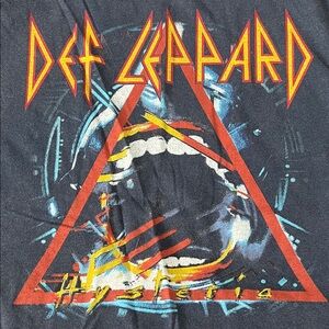 Def Leppard Graphic TShirt Blue Size Large - Fair Condition